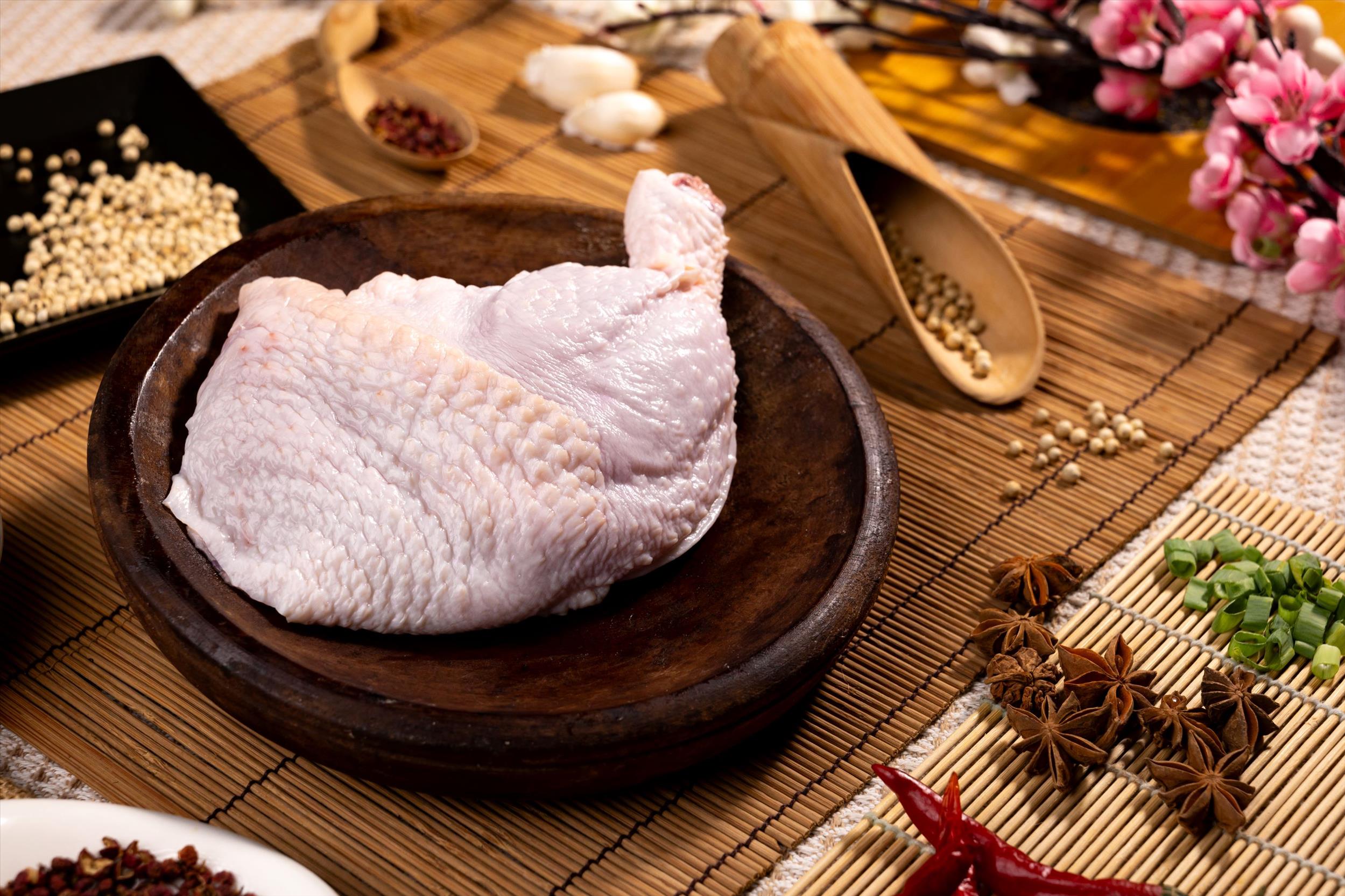 珍珠雞去骨雞腿１入